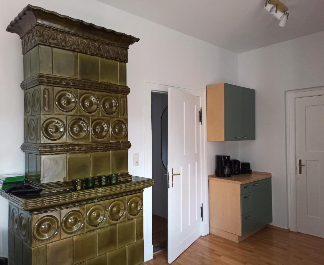 Ferienwohnung Villenviertel รูโดลชตัดท์ ภายนอก รูปภาพ